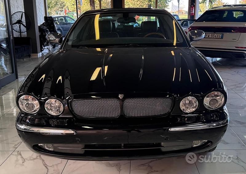 Usata Jaguar XJR Supercharged 394 CV (289 kW) 2003 Other Berlina