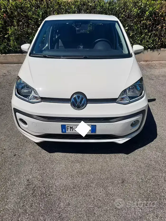 Usata VW up! move up! 60 CV (44 kW) 2017 Bianco Utilitaria