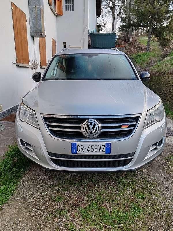 Usata VW Tiguan Sport 150 CV (110 kW) 2009 Grigio SUV