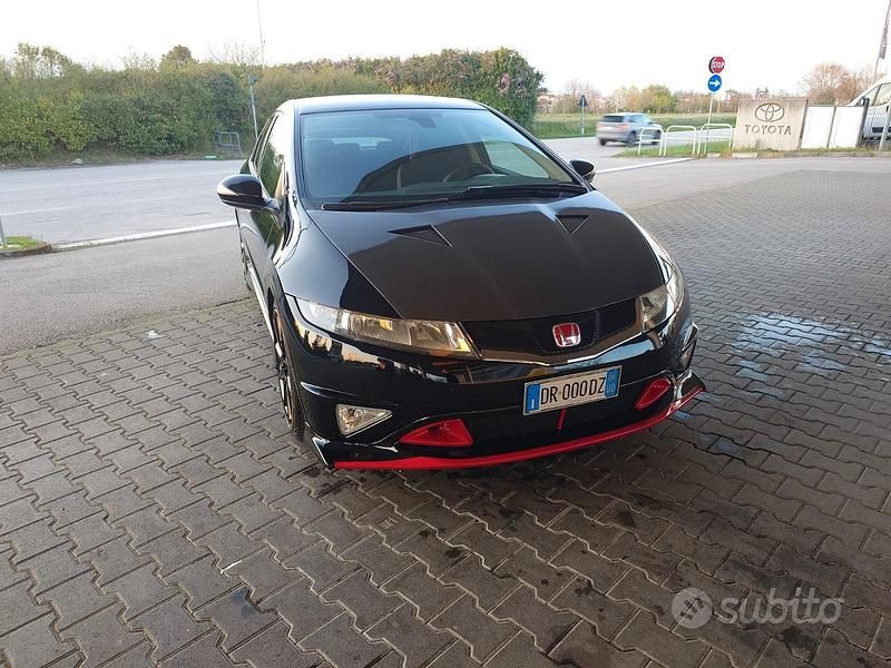 Usata Honda Civic 190 CV (139 kW) 2008 Nero Berlina