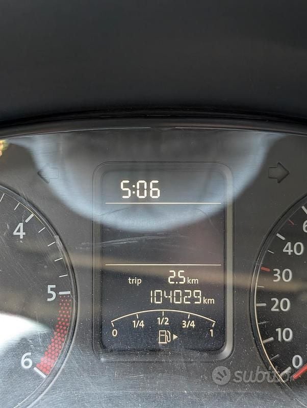 Usata VW Polo 75 CV (55 kW) 2012 Bianco Utilitaria