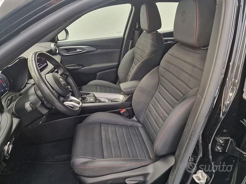 Usata Alfa Romeo Tonale Sprint 131 CV (96 kW) 2023 Nero SUV
