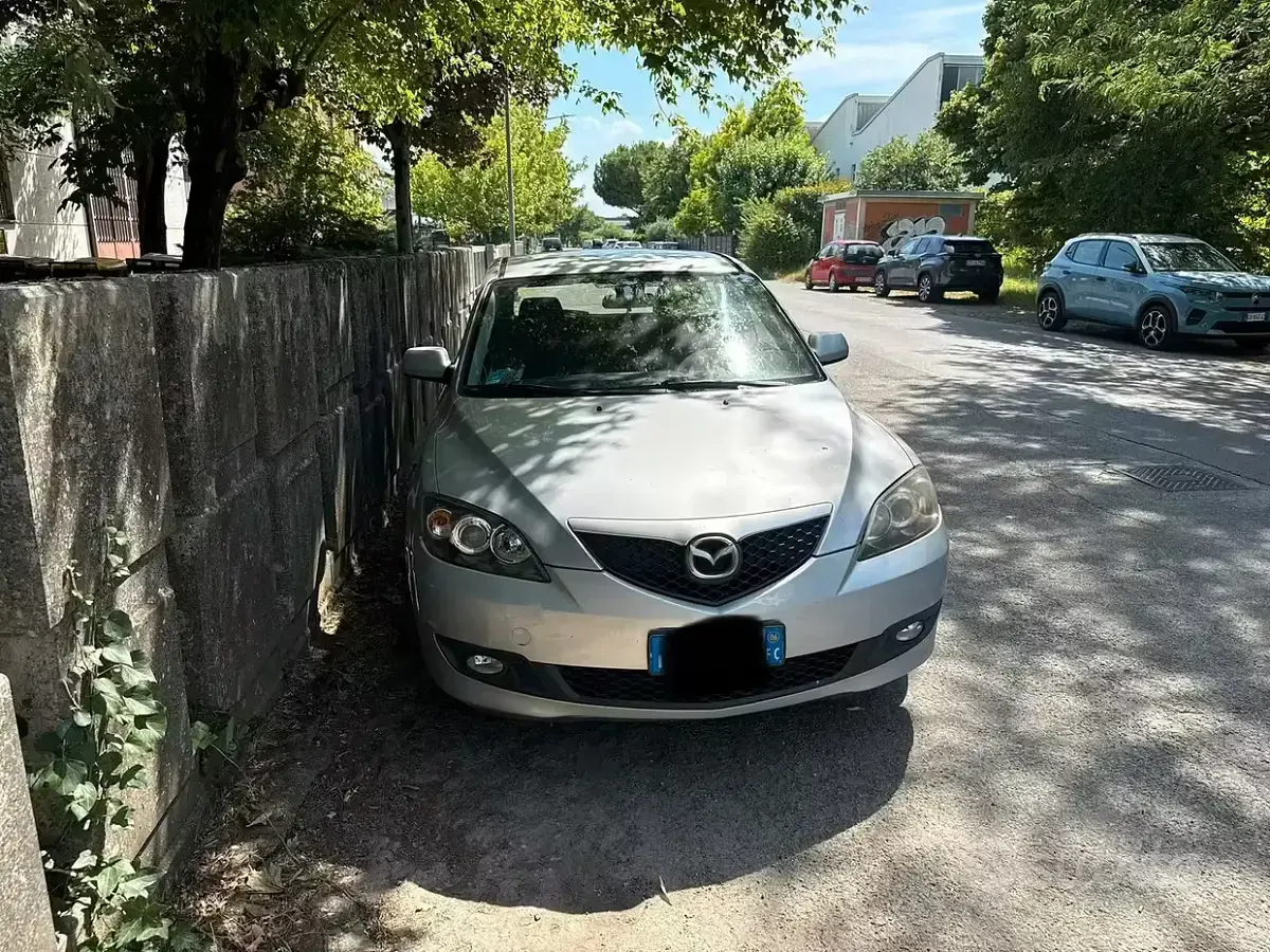 Usata Mazda 3 105 CV (77 kW) 2006 Berlina