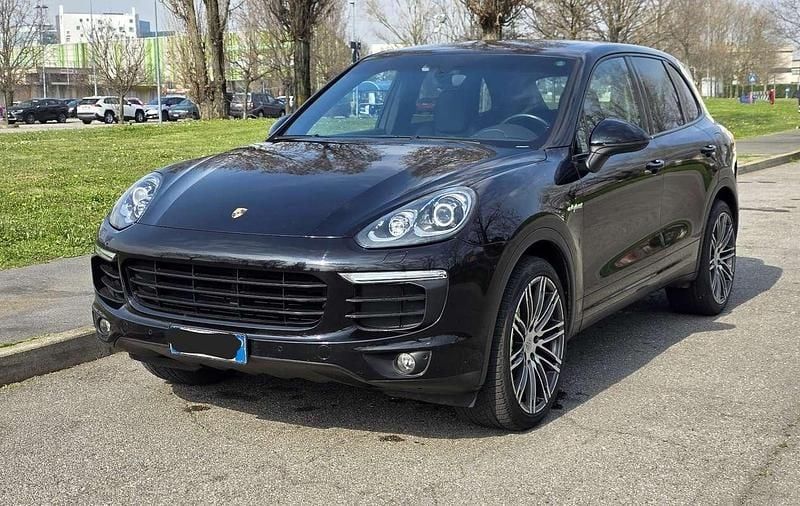 Usata Porsche Cayenne 333 CV (244 kW) 2015 SUV