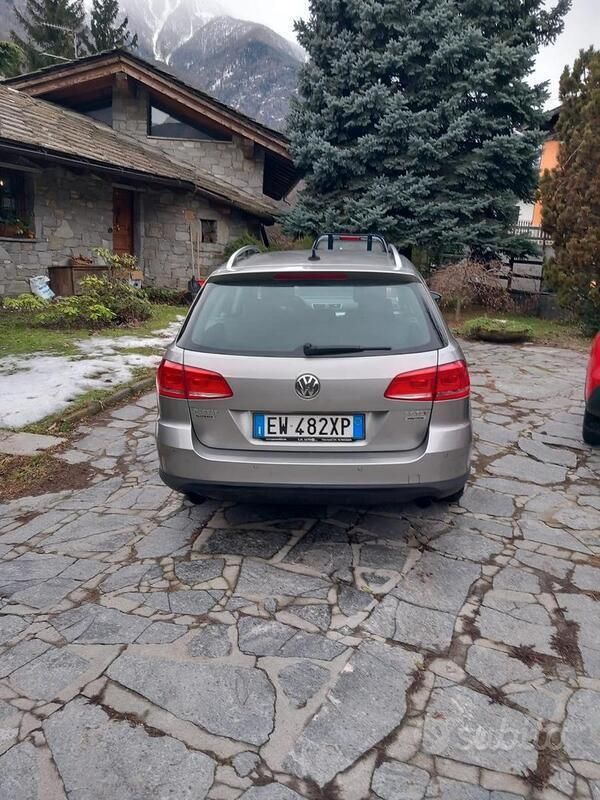 Grigio Usata 2014 VW Passat Station wagon | 10.500 € - Immagine 1/4