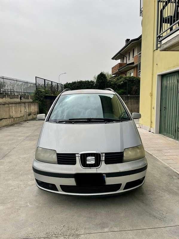 Usata Seat Alhambra Reference 116 CV (85 kW) 2003 Argento Monovolume