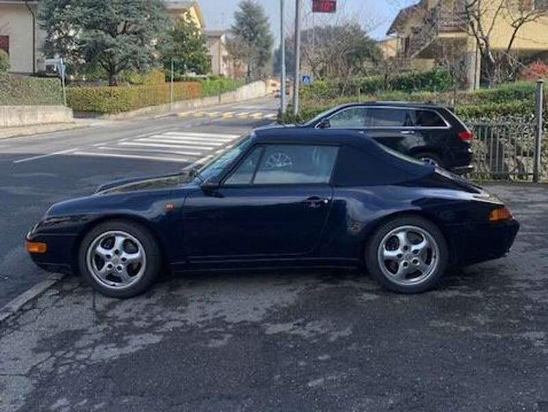 Usata Porsche 911 Carrera Cabriolet 272 CV (200 kW) 1994 Blu/azzurro Cabrio