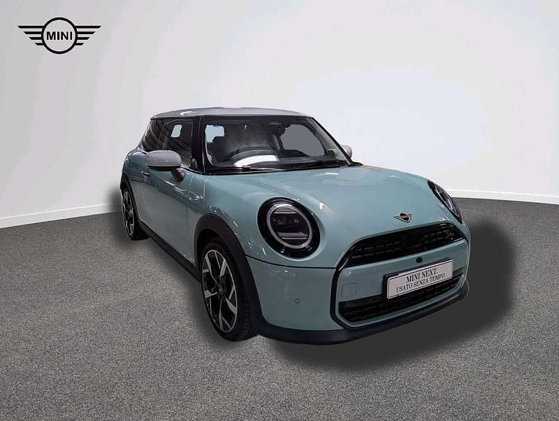Other Usata 2024 Mini Cooper S Classic Due volumi | 32.264 € (Buon prezzo) - Immagine 1/4