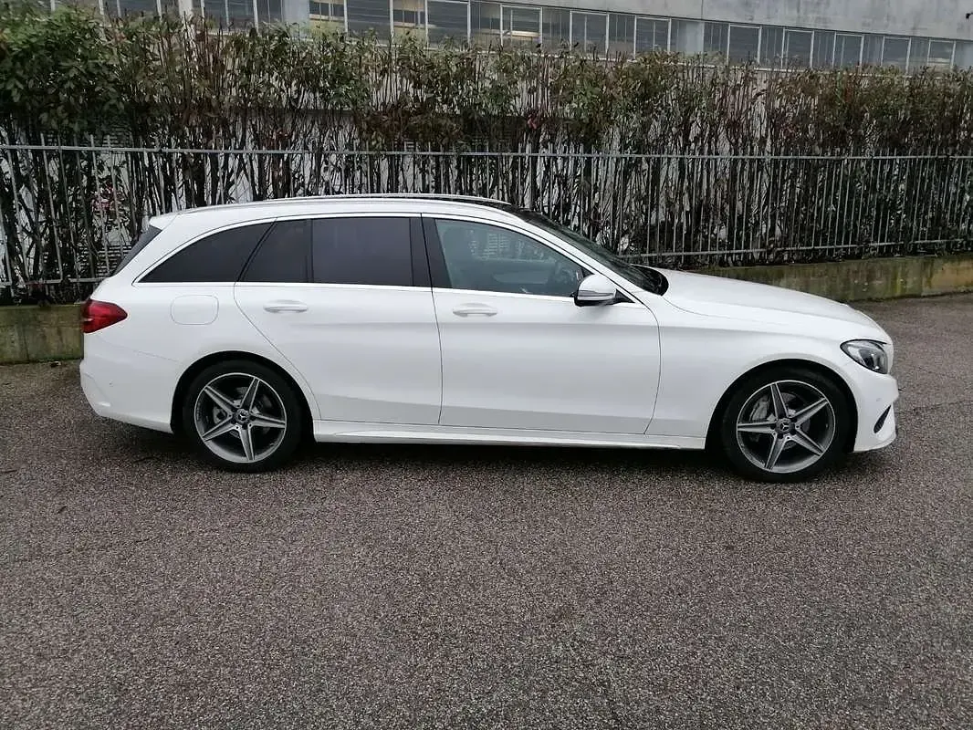 Usata Mercedes C220 Premium Plus 194 CV (142 kW) 2017 Station wagon