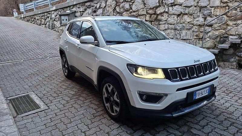 Usata Jeep Compass Limited 140 CV (102 kW) 2019 Bianco SUV