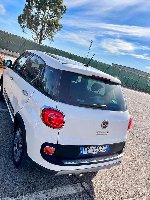 Usata Fiat 500L Trekking 95 CV (69 kW) 2016 Bianco Monovolume