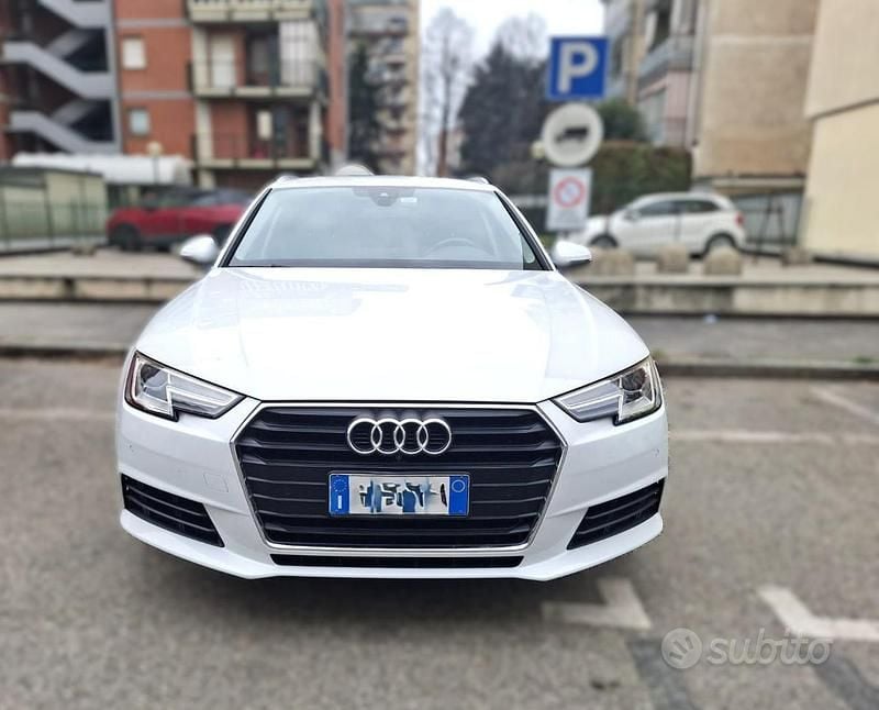 Usata Audi A4 S-Line 150 CV (110 kW) 2018 Bianco Station wagon
