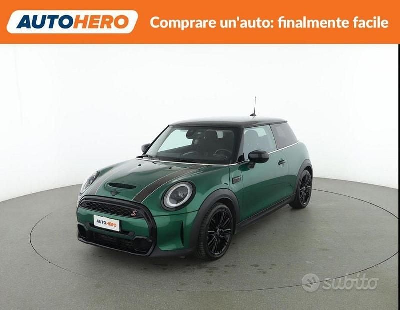 Usata Mini Cooper S Essential 178 CV (130 kW) 2023 Verde Utilitaria