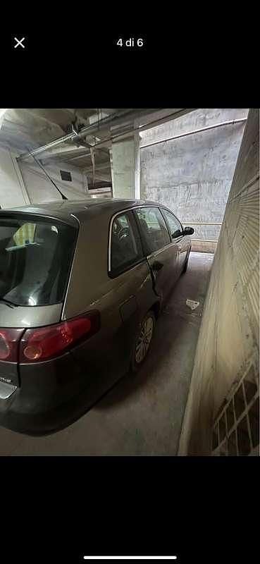 Usata Fiat Croma Dynamic 120 CV (88 kW) 2011 Grigio Station wagon