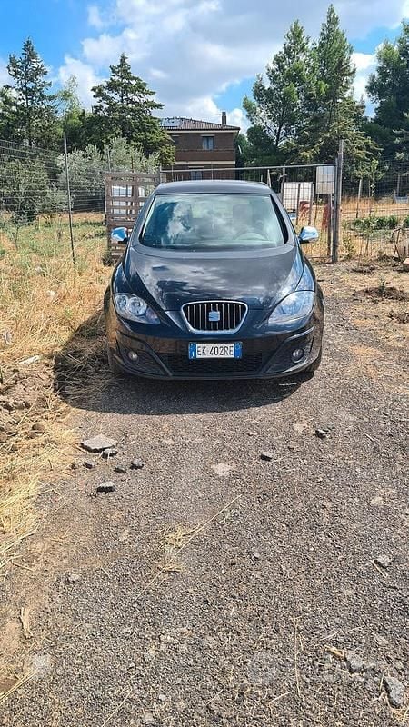 Usata Seat Altea 102 CV (75 kW) 2012 Nero Monovolume