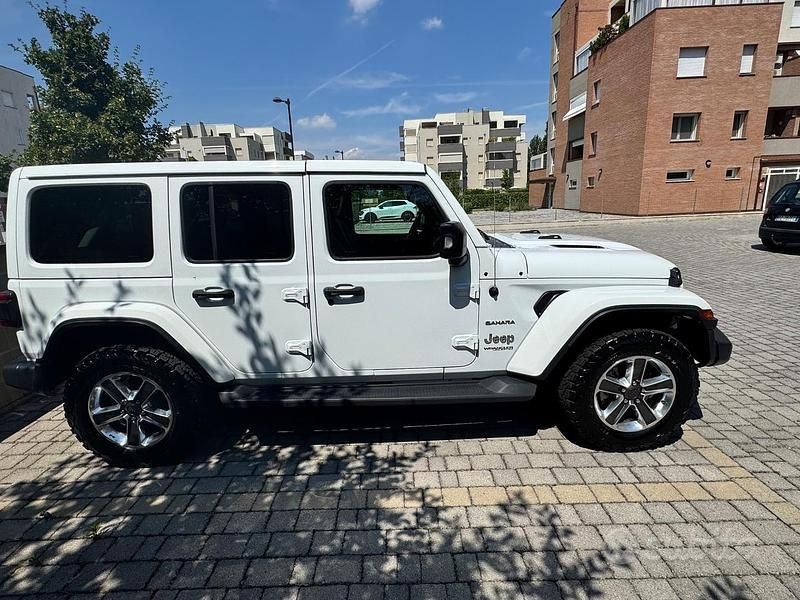 Usata Jeep Wrangler 200 CV (147 kW) 2020 Bianco SUV