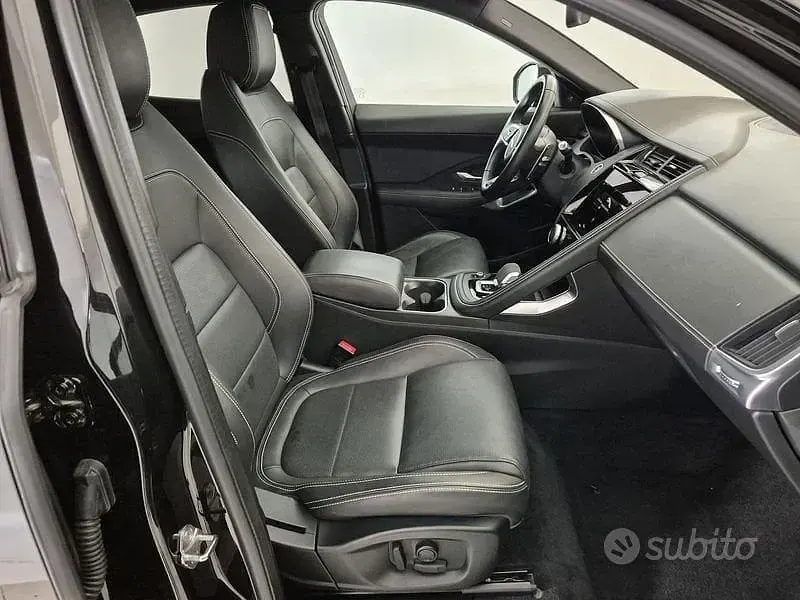 Usata Jaguar E-Pace R-Dynamic 163 CV (119 kW) 2022 Nero SUV