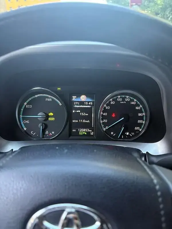Usata Toyota RAV4 Hybrid Active 155 CV (114 kW) 2016 SUV
