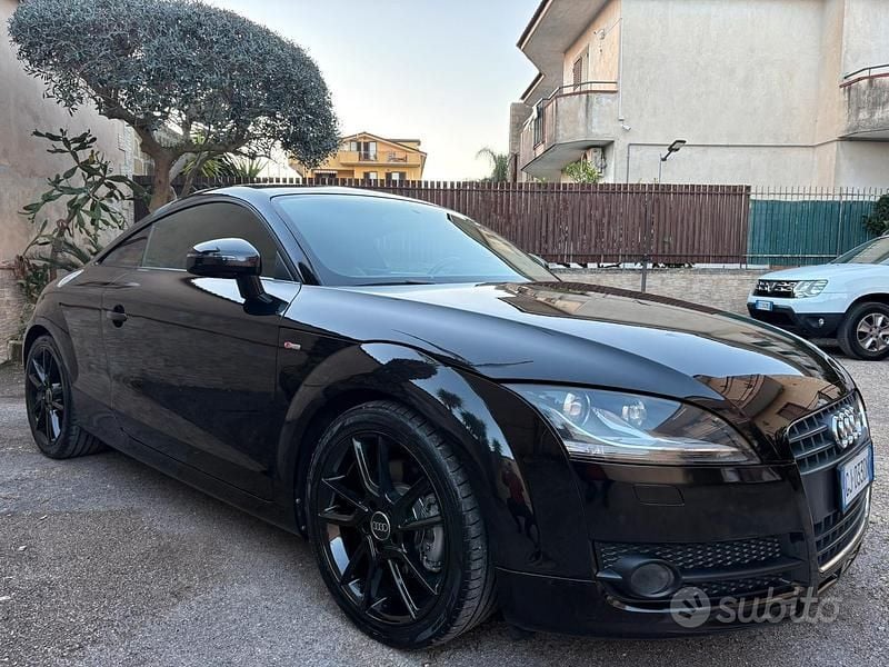 Nero Usata 2010 Audi TT S-Line | 11.999 € (Buon prezzo) - Immagine 1/4