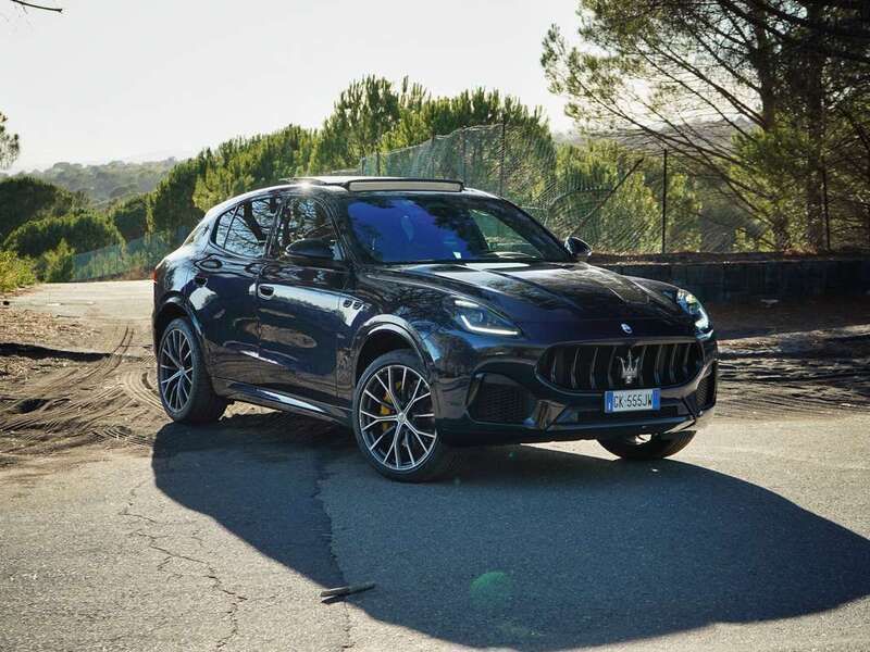 Blu/azzurro Usata 2023 Maserati Grecale SUV | 75.000 € (Molto cara) - Immagine 1/4