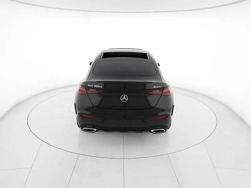 Nero Nuova 2025 Mercedes GLC300 AMG Line Premium Coupé | 84.700 € (Buon prezzo) - Immagine 1/4