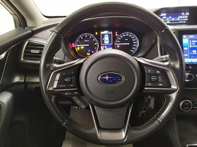 Usata Subaru XV Style 114 CV (83 kW) 2020 Grigio SUV