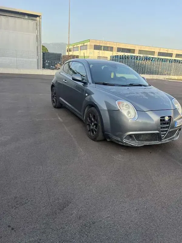 Usata Alfa Romeo MiTo Distinctive 120 CV (88 kW) 2010 Utilitaria