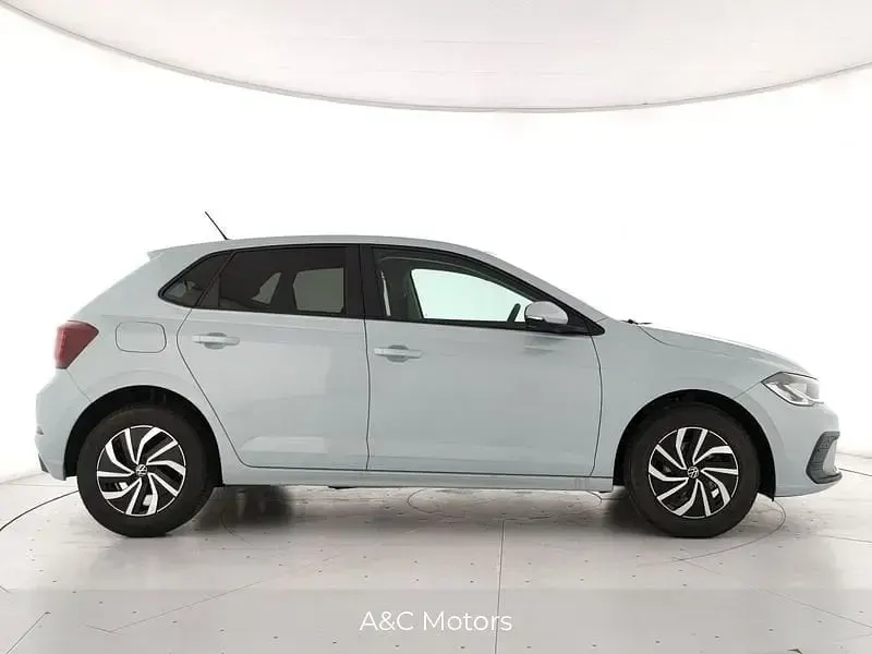 Nuova VW Polo 80 CV (58 kW) 2026 Blu Utilitaria