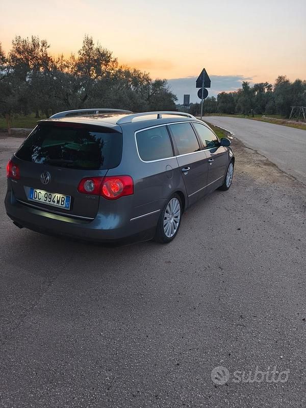 Usata VW Passat Highline 170 CV (125 kW) 2006 Grigio Station wagon