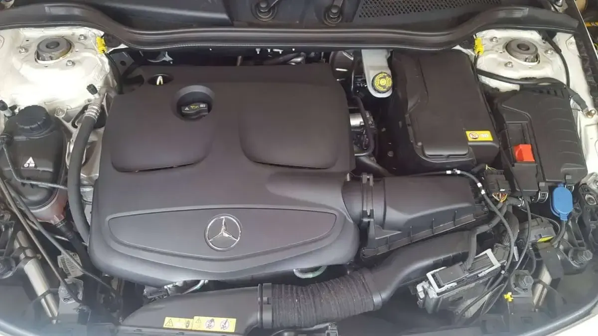 Usata Mercedes CLA180 122 CV (89 kW) 2015 Bianco Coupé