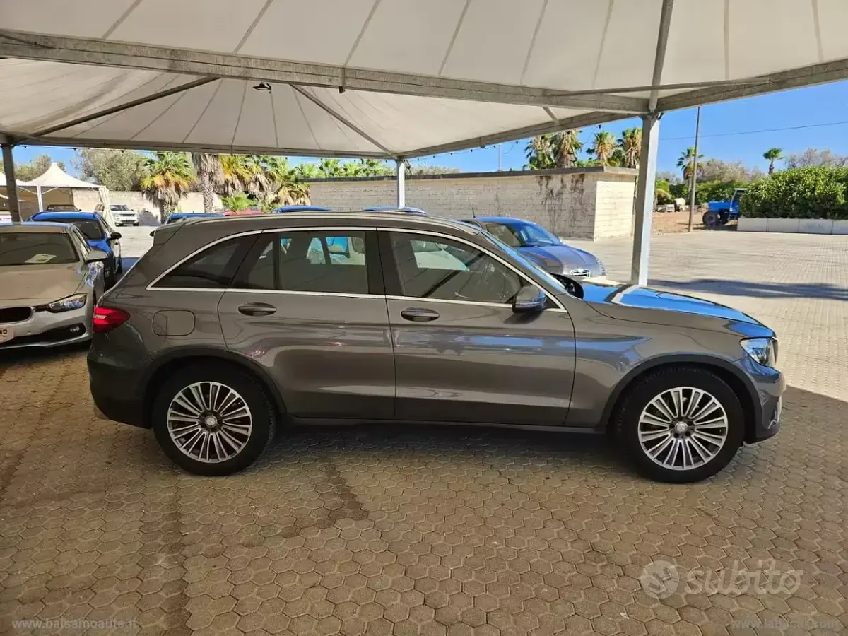 Usata Mercedes GLC220 Exclusive 170 CV (125 kW) 2016 Grigio SUV