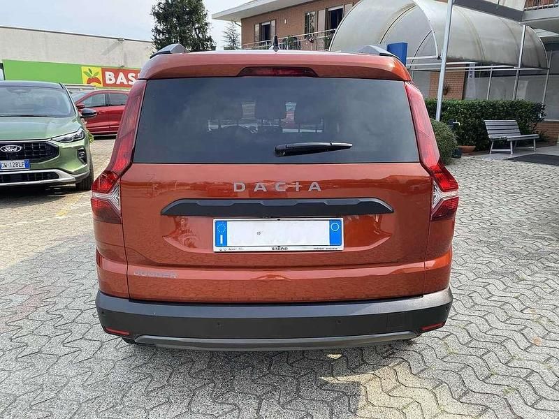 Usata Dacia Jogger Extreme 101 CV (74 kW) 2022 Rosso Monovolume