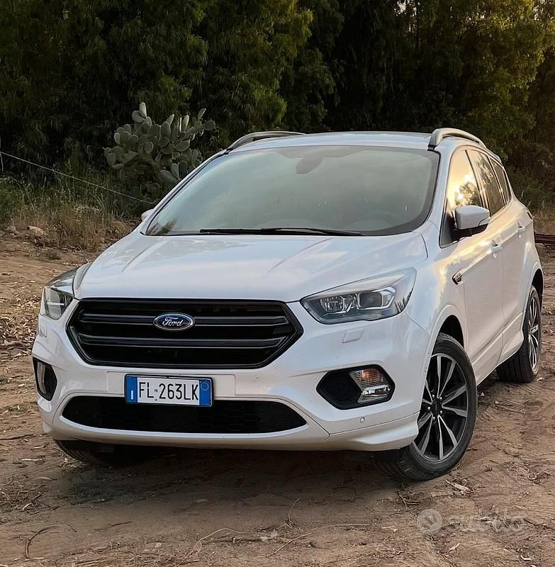 Usado Ford Kuga ST 120 CV (88 kW) 2017 SUV