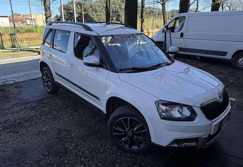 Usata Skoda Yeti Adventure 140 CV (102 kW) 2014 Bianco SUV