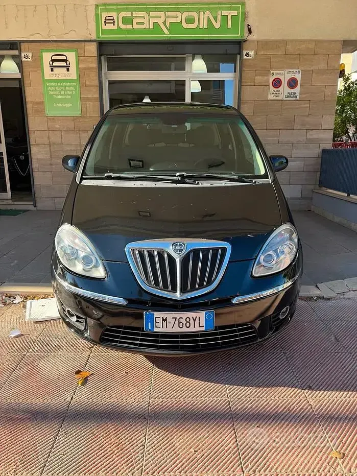 Usata Lancia Musa 95 CV (69 kW) 2012 Monovolume