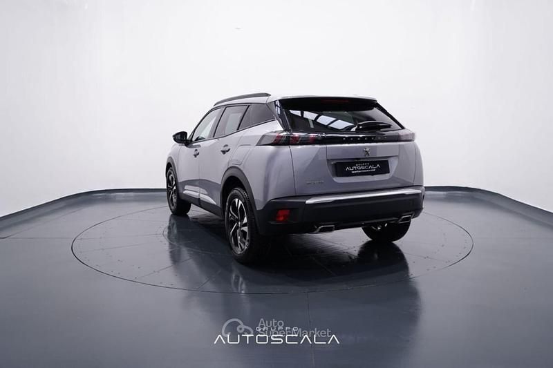 Usata Peugeot 2008 Allure 131 CV (96 kW) 2023 Grigio artense met. SUV