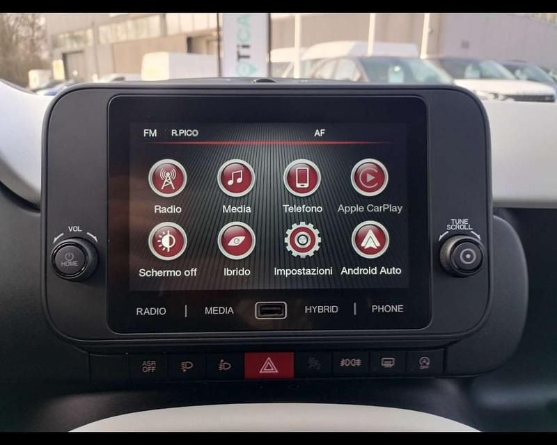 Begagnad Fiat Panda Cross Cross 69 HK (50 kW) 2025 Vit Halvkombi