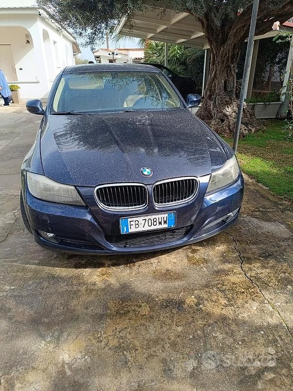 Usata BMW 320 2009 Blu Berlina