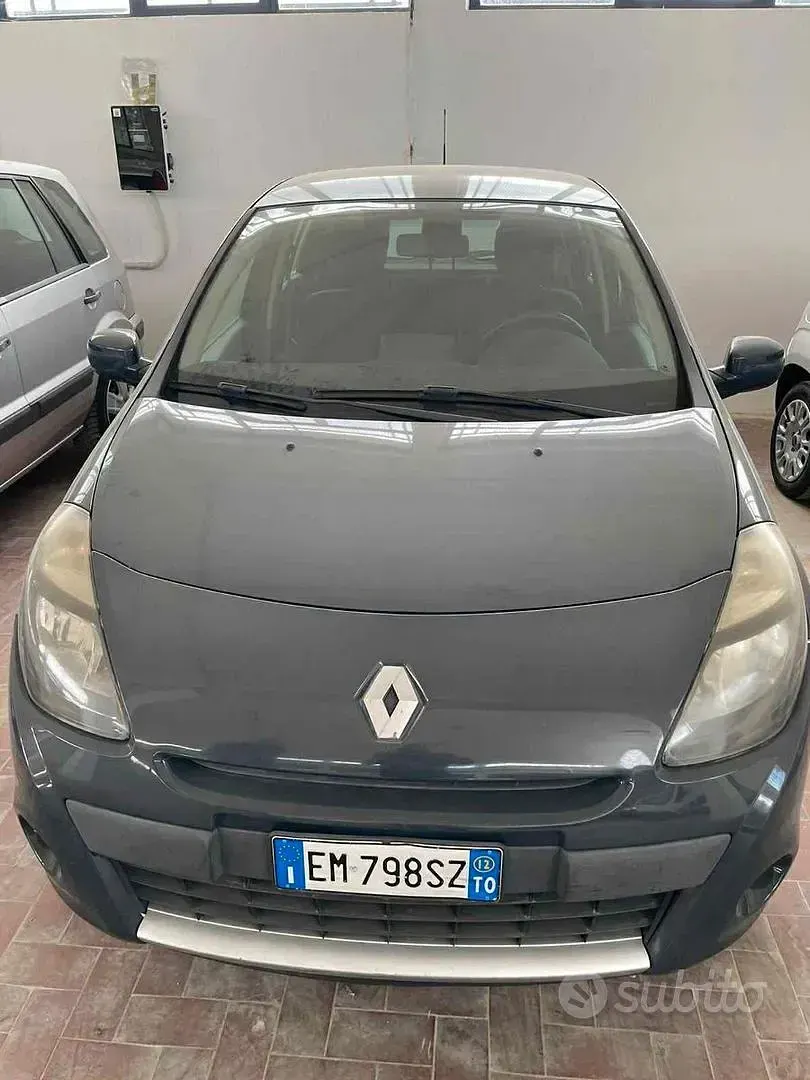 Usata Renault Clio Dynamique 75 CV (55 kW) 2012 Grigio Utilitaria