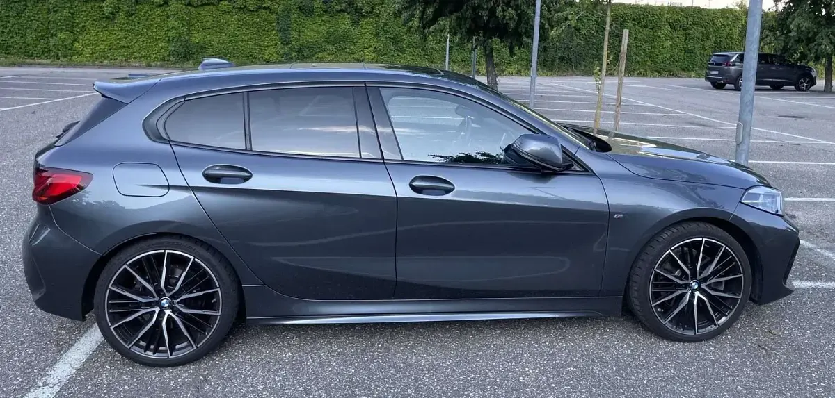 Usata BMW 120 M Sport 190 CV (139 kW) 2021 Grigio Berlina