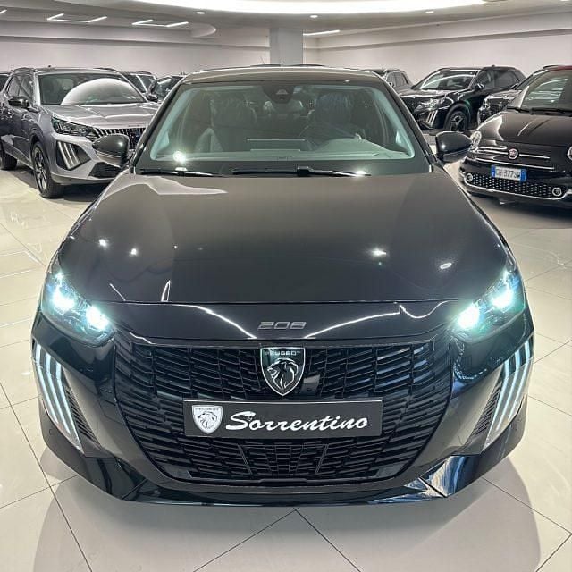 Vari colori Nuova 2025 Peugeot 208 Style Utilitaria | 13.490 € (Super prezzo) - Immagine 1/4
