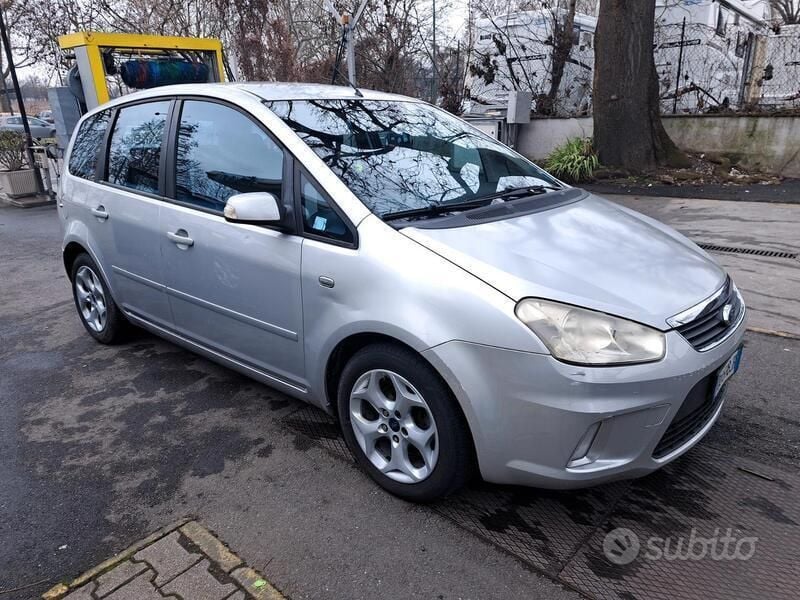 Argento Usata 2007 Ford C-MAX Titanium Monovolume | 2500 € (Buon prezzo) - Immagine 1/4