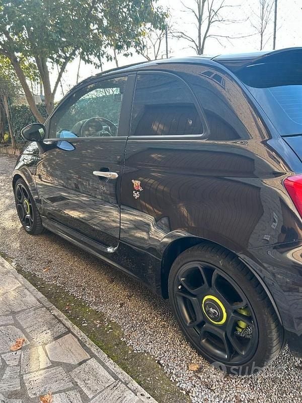 Usata Abarth 595 Pista 165 CV (121 kW) 2021 Nero Berlina