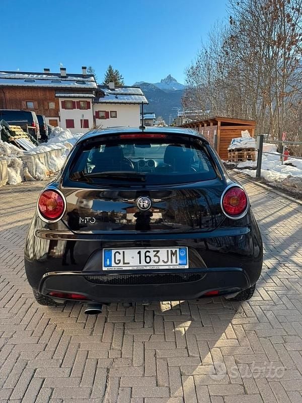 Usata Alfa Romeo MiTo Progression 84 CV (61 kW) 2012 Nero Utilitaria