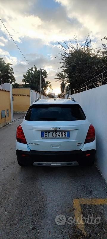 Usata Chevrolet Trax 130 CV (95 kW) 2013 Bianco SUV