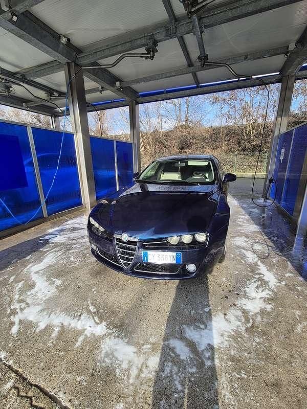 Usata Alfa Romeo 159 150 CV (110 kW) 2007 Blu Berlina