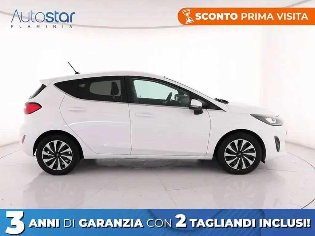 Begagnad Ford Fiesta Titanium 125 HK (91 kW) 2022 Vit Halvkombi