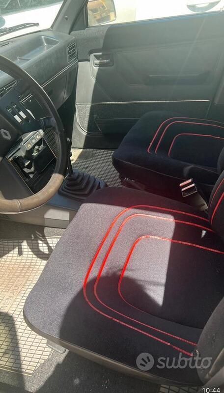 Usata Renault R9 1985 Grigio Berlina