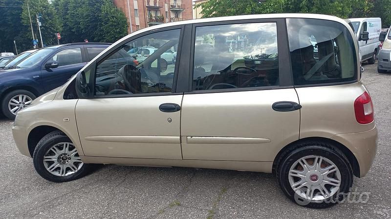 Usata Fiat Multipla 103 CV (75 kW) 2008 Monovolume