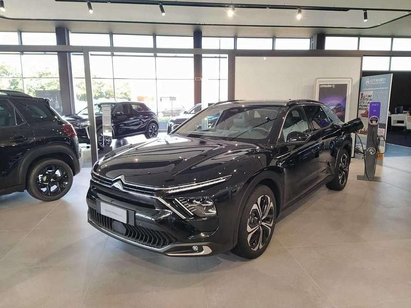 Usata Citroën C5 X Shine 150 CV (110 kW) 2024 Pearl black Station wagon